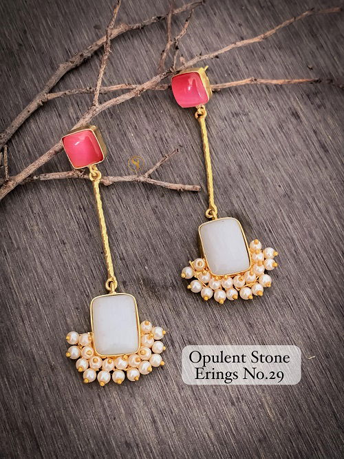 4 Designer Wedding Wear Opulent Stone Earrings Manufacturers
